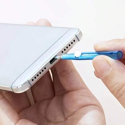1/2pcs Retractable Phone Earphone Cleaning Brush - Multi-Functional Device Cleaning Tool, Durable Plastic, Compact Portable Design, Suitable For Smartphones And Tablets - Portable Tech Maintenance Brush