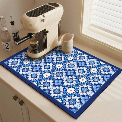 1pc Absorbent Drying Mat, Blue & White Moroccan Style Pattern Desk Mat, Kitchen Decor, Coffee Machine Mat, Handmade Coffee Pot Draining Mat, Kitchen Floor Mat, Dining Table Mat, Kitchen Counter Dish Drying Mat, Breakfast Mat, Heat-Resistant Anti-Slip Drying Mat, Diatomite Drying Mat, Hides Stains, Super Absorbent Kitchen Mat, Easy To Clean Dish Rack Mat, Suitable For Kitchen, Dining Table, Coffee Shop, Bar, Holidays, Parties, Home Decor, Holiday Gifts