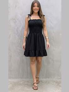 Short Dress With Elasticated Straps And Tie Closure, Ruffled Dress, Casual, Gathered Fabric, Tie Closure, Evening Dresses. - 黑色 - 查看 1