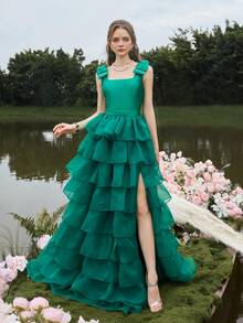 Faeriesty Elegante vestido de noche de mujer con tirantes anchos y volantes - Vestido con capas elegante con llamativos tirantes de hombro, encantadores acentos de lazo, falda de múltiples capas dramática, perfecto para fiestas, banquetes, bodas, bailes de graduación y eventos de gala de primavera - Verde Oscuro - Ver 5