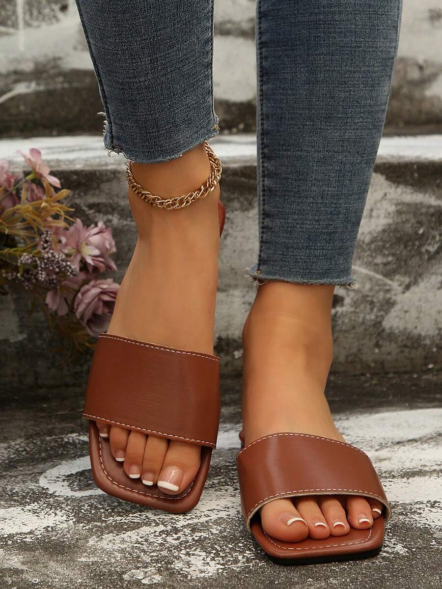 Korean Style Casual Flat Slippers, Open Toe Sandals For Summer, New Arrival Roman Style Flat Sandals For Women, Suitable For Dresses, Beach, Vacation - Brown - View 1