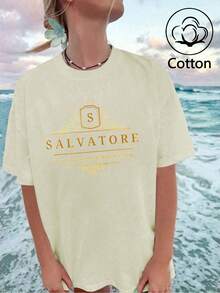 復古 SALVATORE金色徽章圖案印花女式寬鬆T卹，夏季上衣，K-Pop戰士系列，純棉上衣，女裝服飾，女式夏裝，針織服飾，派對裝束，大碼女裝，大碼女式圓領寬鬆上衣，閨蜜裝，度假服飾，休閒運動裝，優雅上衣，女士運動裝,頂部女裝，促銷女裝，男女同款，青少年裝、基礎款T卹，夏季女裝，柔軟舒適，Y2K風格,春季、夏季、情人節、狂歡節、派對、海灘、婚禮、健身房、優雅、度假、休閒， - 黃色 - 查看 2