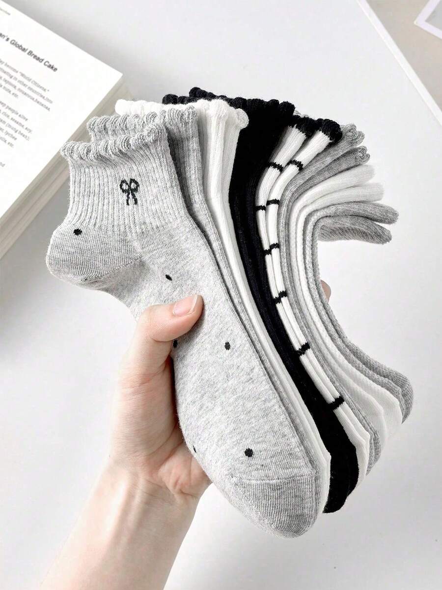 5双装女士波点蝴蝶结隐形短袜，休闲日常黑白短袜 - 彩色 - 查看 1