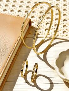 Bộ 4 món: 2 vòng tay & 2 nhẫn, nhẫn kiểu Pháp giản dị với họa tiết hoa đa sắc, chất liệu thép không gỉ 316, phù hợp để đeo hàng ngày, đi làm, mua sắm, hẹn hò, gặp gỡ bạn bè. Bộ trang sức thời trang đa năng dành cho phụ nữ theo đuổi phong cách giản dị nhưng tinh tế. - Bộ chăn ga gối đệm 4 món bán sỉ - Xem 10