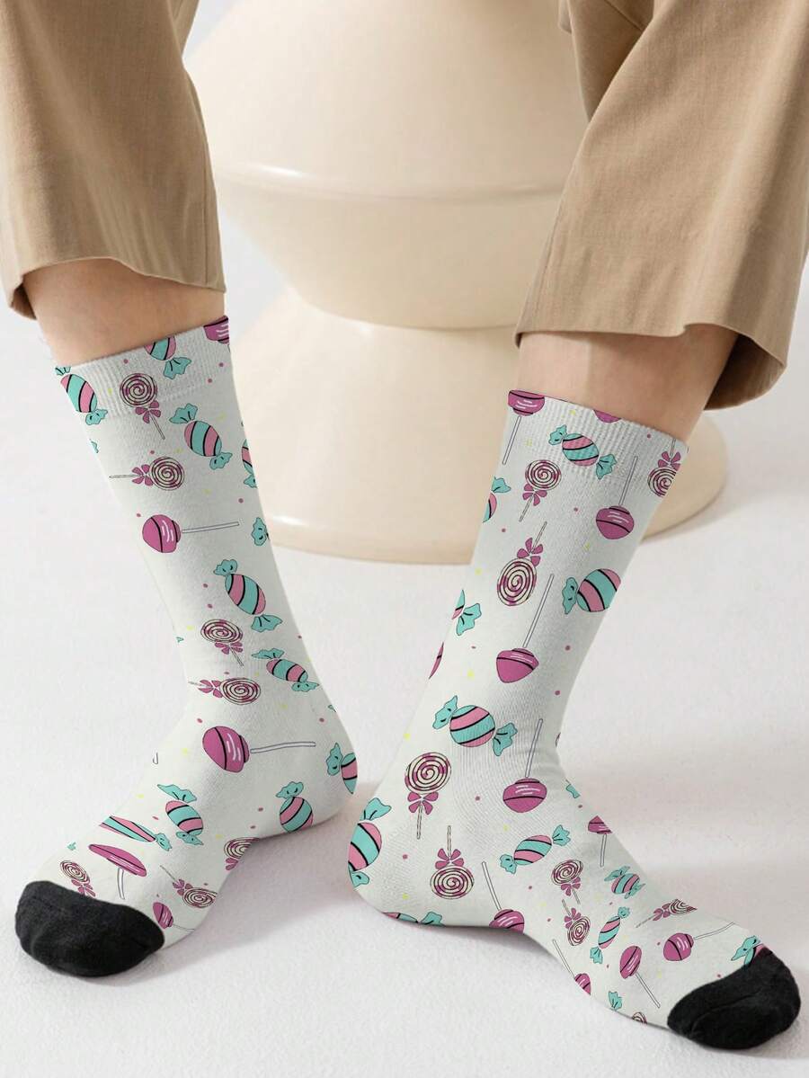 1 双 360 男士袜子 – 趣味十足的糖果色印花，柔软舒适，弹性极佳，这款时尚休闲街头嘻哈 360 袜子非常适合用作压缩装备、情人节袜子或宽松的孕妇袜。 - 彩色 - 查看 1