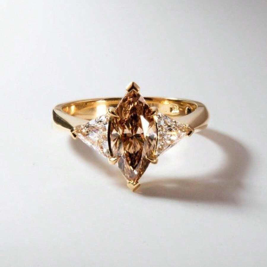 18K Gold Plated Elegant Copper Ring, Inlaid With Shiny Champagne Color Oval Synthetic Cubic Zirconia - Perfect For Wedding, Engagement, Anniversary, Valentine's Day, Christmas, Luxury Style, Party Accessory - Gold - View 1