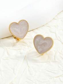 A French Heart-Shaped Ear Clip Without Ear Holes, A Niche Light Luxury Earring With A High-End Feel - One Size 4 - View 2