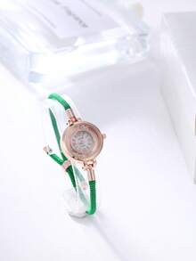 一套优雅的石英手表和珠宝配饰套装，包括一款时尚的圆形女士腕表和一条镶钻手链。 - 彩色 - 查看 11