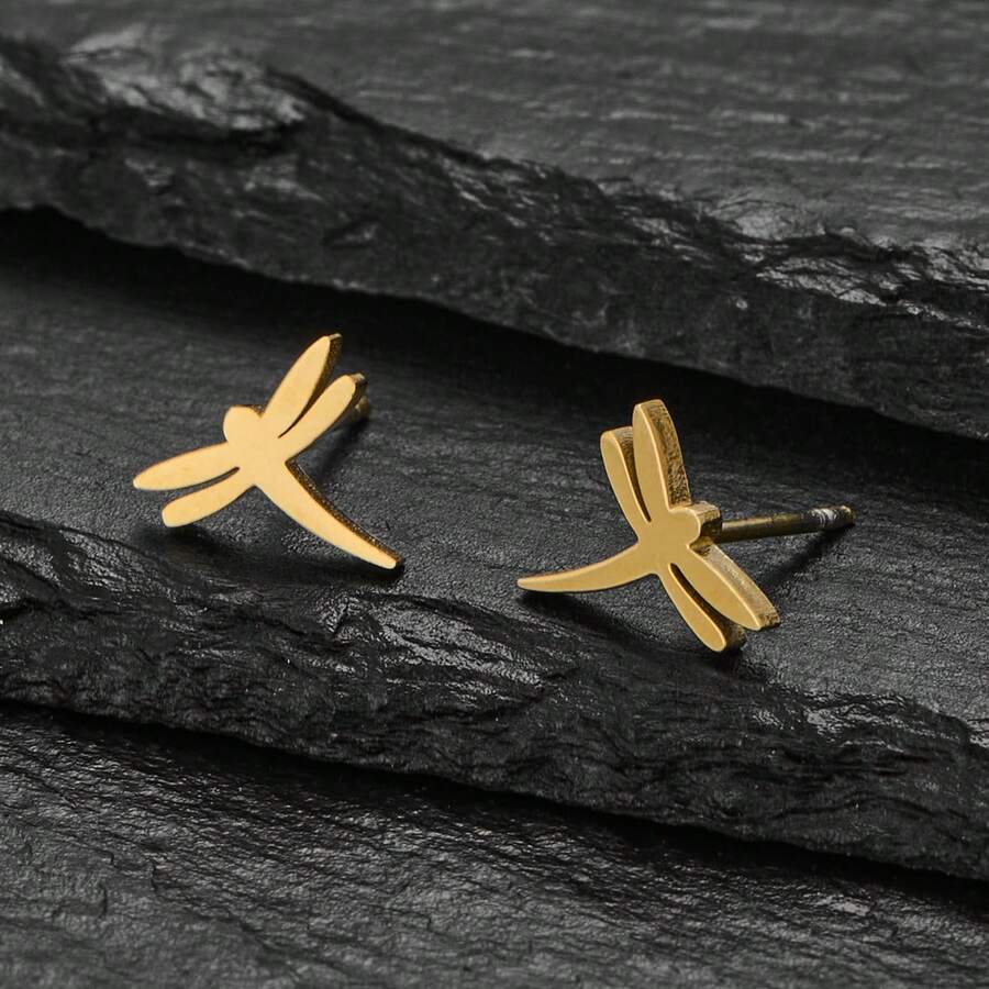 1 Pair Golden Earring In The Shape Of A Dragonfly, Suitable For Women To Wear Daily, During Holidays And Leisure Times. Gatherings, And As A Gift. - GED862 - View 1