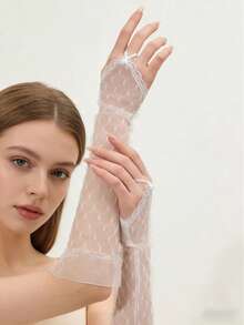 1 Pair White Bridal Lace Gloves - White - View 3