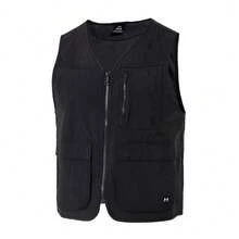 Under Armour 男士 UA Legacy 褶皱背心夹克/外套，户外运动休闲柔软轻便夹克 1382877-001 - 黑色 - 查看 1