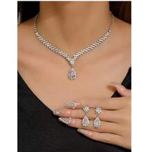 一套简约优雅的银色项链耳环首饰套装，适合晚宴、生日派对、成人婚礼等场合。 - 銀色 - 查看 1