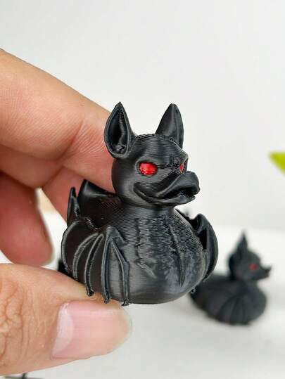 4cm Mini Red-Eyed Bat, Horror Decor, Vampire Bat Model, Dollhouse Ornament, Gag Gift, Red-Eyed Demon Bat, Halloween Ghost Bat