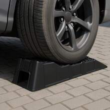 Skateboard Ramp - Black - View 7