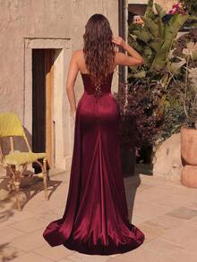 Đầm dạ hội không dây vai, cổ chữ V đính sequin, ruy băng satin dài, xẻ cao, thích hợp cho các buổi dạ tiệc, tiệc cưới, khiêu vũ, lễ hội, hẹn hò, tiệc tối trang trọng, tiệc sinh nhật, lễ kỷ niệm ngày lễ, họp mặt gia đình và nhiều dịp khác. - Màu Đỏ Sâu - Xem 2