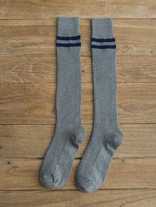 1 Pair Women's Vertical Striped Knee High Socks - Grey - View 2