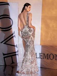 Gold Sequin Backless Deep V-Neck Sleeveless Mermaid Party Evening Gown (Front Top Half, Back Random Floral Pattern, Not Matched) - Gold - View 7