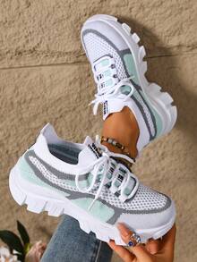 2026 Women's Fashion Sneakers, Casual Lightweight Low-Top Lace-Up Walking Tennis Shoes With Shock Absorption EVA Insole And PVC Sole, Solid Color, Flat Head, Machine Washable - Army Green - View 3