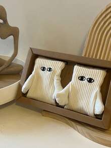 1pair Couple Magnet Socks, White, Spring, Autumn, Mid-Calf, Cute, Automatic Foot-Grabbing Socks, Fall - White - View 4