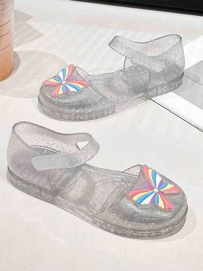 Dép xăng đan nhựa trong suốt cho trẻ em, họa tiết bướm hoạt hình, thoáng khí, kiểu dáng thường ngày, phù hợp cho hoạt động ngoài trời, đi biển, nghỉ lễ.