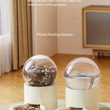 1 Automatic Cat Feeder And Water Dispenser With Gravity Feed System - Modern White Design Featuring A Transparent Dome Lid And Spill-Proof Bowls - Battery-Free Automatic Pet Food Dispenser For Easy Feeding Schedule Setup - Durable Wet/Dry Food Storage Compartment - Ideal For Cats As An Automatic Wet Food Feeder - Automatic Dispenser Suitable For Dual-Pet Households - 米色0.8LWater - 查看 2