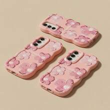 1pc Pink & White Sunflower, Cute Cartoon Blue Floral & Butterfly Painted Phone Case, Macaron Color Full Body Shockproof Wavy Cream Style, Compatible With Samsung/POCO/Apple/XR/11/14/15/16/Transsion/Honor/90LITE - Pink - View 5