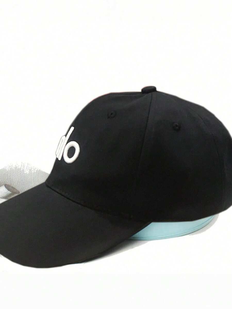 Lightweight, Fitted Polyester Non-Woven Fabric Hip Hop Baseball Cap, All-Season Handwash, Windproof, UV Protection, Adjustable, Street Fashion Hat | Hip Hop Style | Adjustable Head Circumference - Baseball Cap - View 1