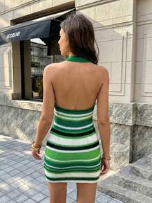 FOR BEAUTY 春夏新款撞色V领针织连衣裙，绿色条纹交织，修身显瘦，适合日常出行、约会，尽显时尚魅力。周末旅行、下午茶、朋友聚会、休闲时尚穿搭、日常穿着皆宜。深V领性感条纹撞色针织沙滩裙，露背吊带条纹无袖度假连衣裙 - 彩色 - 查看 8