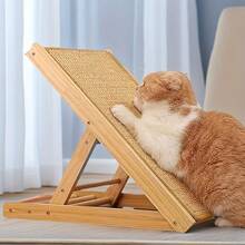 1. 耐用黄麻猫抓板 - 干净整洁，沙发式设计，兼具玩耍和休息功能。这款剑麻垫式垂直壁挂猫抓板不易掉毛，还能保护沙发。是为您的爱猫提供额外沙发保护的完美礼物；尤其适合夏季使用，表面凉爽舒适。这款优雅简约的配件既能保护您的家具，又能为您的爱猫提供专属的磨爪和蹭痒场所。 - 20*40厘米 - 查看 6