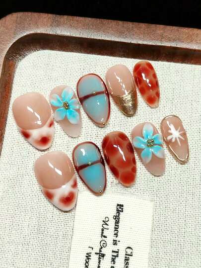 10 Pieces Of Handcrafted Wearable Nail Stickers, Press-On False Nails, French Dual-Color Design, Golden Cat-Eye Effect, Shiny, 3D Sky-Blue Engraved Pattern, Hand-Painted, Turtle-Shell Leopard Print Style. The Color Combination Is Simple And Fashionable. They Can Be Reused. It Is The Best Gift For Girls.