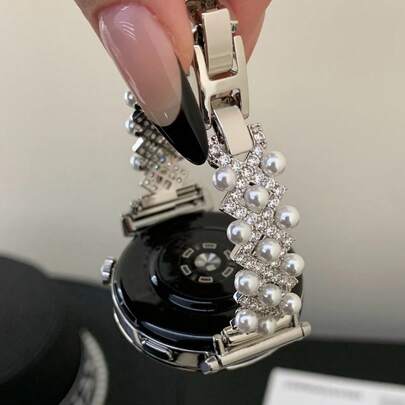 LuLuTom 20mm, 22mm Luxury Pearl & Diamond Watch Band, Adjustable Length, Suitable For Samsung Galaxy Watch 8 7 6 5 4 40mm 44mm, Galaxy Watch 5 Pro 6 8 Classic, Galaxy Active 2, Fashionable Bracelet Accessory For Women, Non-Bulky, Comfortable Fit