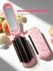 1支可折叠便携梳子，粉色花卉设计，饰有雏菊和蝴蝶结元素，适合女性使用，口袋大小，非常适合婚礼、学生、姐妹、母亲节等场合作为礼物。 - 粉色 - 查看 6