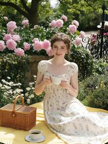 French Retro Botanical Graffiti Square Collar Tie Waist Dress, Women's Spring/Summer 2025 New Beach Vacation Style Elegant - Apricot - View 2