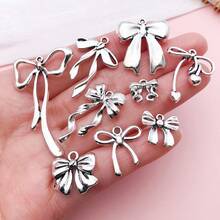 20 款可爱镂空合金蝴蝶结吊坠，DIY 吊坠和珠宝配件，适用于手工项链、手链和耳环。 - 弓 - 查看 3