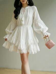 女士优雅蕾丝荷叶边不对称连衣裙 生日派对仙女裙 春夏灯笼袖假日沙滩装 返校节音乐会服装 白色 - 白色 - 查看 3