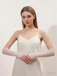 1 Pair White Bridal Lace Gloves - White - View 4