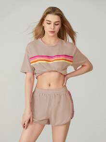 Women's 2 Piece Striped Travel Outfits: Casual Matching Athletic Sweatshirt  Shorts Set - Lounge Style Sweat - Caqui - Ver 3