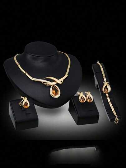 Juego de 5 piezas de joyería que incluye un par de aretes, un anillo, un brazalete y un collar con cadena de hueso de serpiente de ámbar. Juego de joyería de lujo para fiestas, bodas y eventos de moda en estilo vintage.