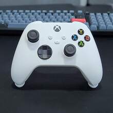 E-Sports Gamepad Storage Invisible Bracket, Gamepad Base, Suitable For Desktop, No Installation Required - View 5