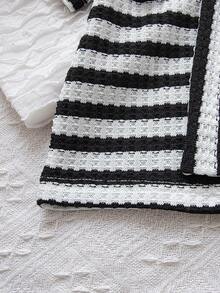 2pcs Baby Girls' Summer New V-Neck Short Sleeve Striped Top With Bow Decor And Casual Sports Shorts Set, Suitable For Outdoor Wear - Black and White - View 9