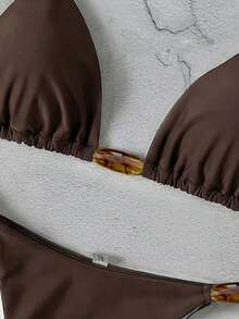 女士优雅比基尼套装，采用细肩带、系带前襟和露背设计，并饰有打结细节，打造时尚造型，是夏季海滩度假的理想之选。 - 咖啡棕 - 查看 4