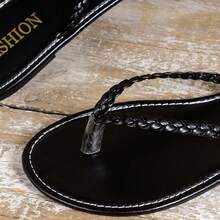 Teenage Girls' Flip Flops, Flat Thong Sandals, Casual Holiday Beach Style, Fashion Summer Open Toe Slippers, Suitable To Wear With Dresses And For Beach - Black - View 7