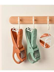 1 cái dụng cụ thái rau củ quả bằng thép không gỉ Simple Home. Chất liệu thép không gỉ, thái nhanh và đều. Thích hợp cho nấu ăn/làm salad/chuẩn bị bữa ăn hàng ngày/nấu các món ăn nhẹ. Dụng cụ cắt cầm tay đa năng, thái được dưa chuột/chuối/hành tây/ớt. Có thể rửa bằng máy rửa chén. Thích hợp làm quà tặng Ngày của Mẹ, Ngày của Cha, đồ dùng cần thiết cho nhà bếp năm mới. - Nhiều màu 1 - Xem 11