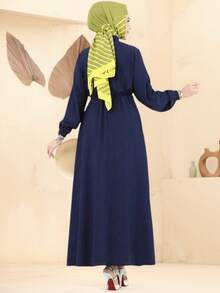 端庄女士藏蓝色抽绳腰身长款连衣裙，饰有水钻口袋和泡泡袖，伊斯兰休闲长裙 - 藏蓝色 - 查看 2