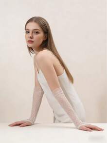 1 Pair White Bridal Lace Gloves - White - View 5