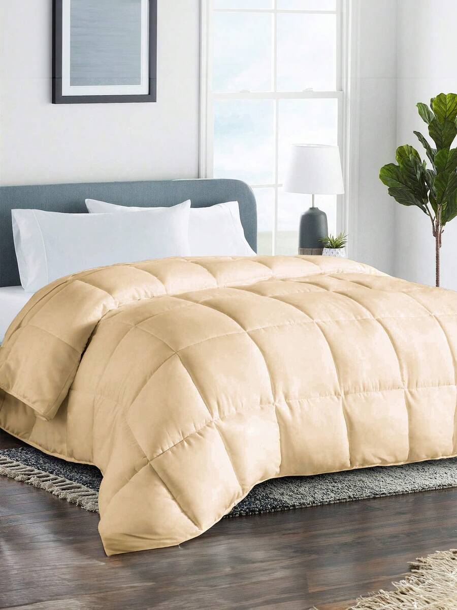 1pc All-Season Ultra-Soft & Skin-Friendly Down Alternative Comforter, Hotel-Level Bedding, Lightweight & Breathable, Suitable For Home, Dorm Use, Also Can Be Used As Spring Decor