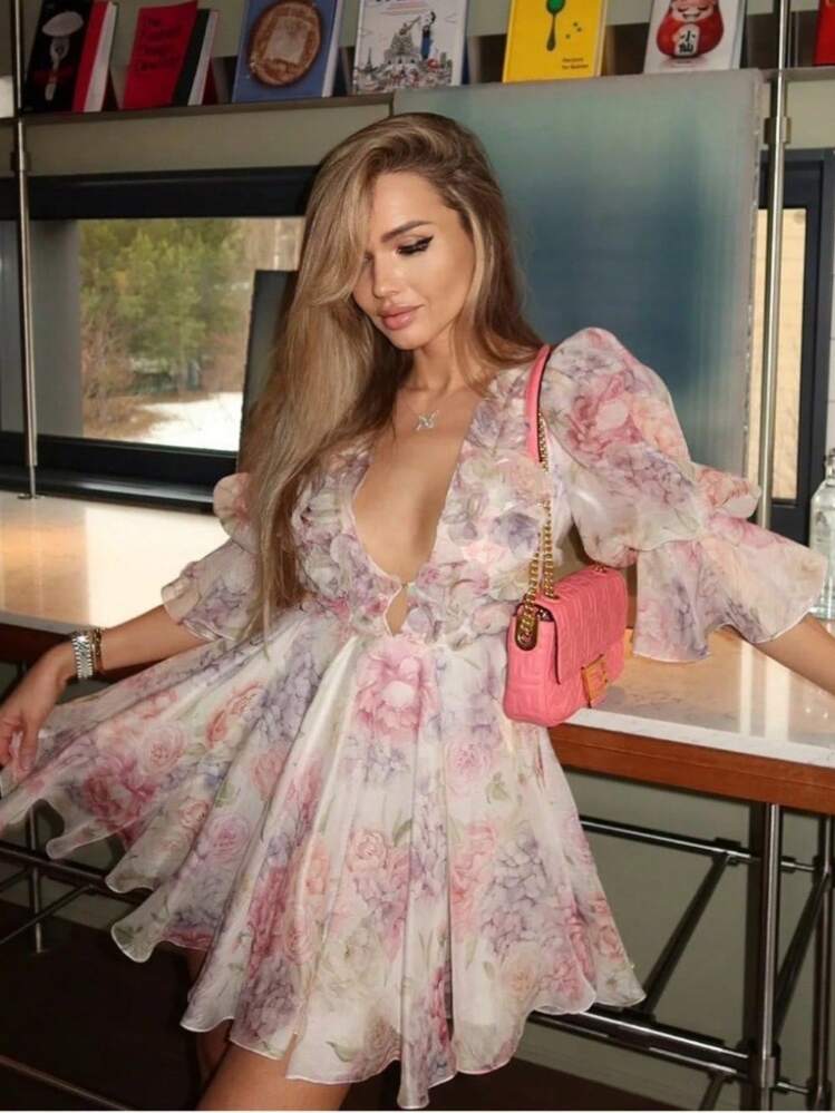 Women's Dress Sweet Beautiful Seaside Vacation Style Fashion V-Neck Bubble Sleeves Medium Sleeves Waist Cinching Fresh Flower Print Artistic Sense Short Skirt - 粉色 - 查看 10