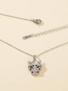 1件女士时尚镀金豹头吊坠项链，镶嵌闪亮水钻，适合跨境派对、婚礼和日常佩戴 - 彩色 - 查看 7