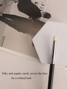 1支山羊毛眼影刷，妆效自然无痕，电镀铜管，高端眼部细节刷 - 黑色 - 查看 9