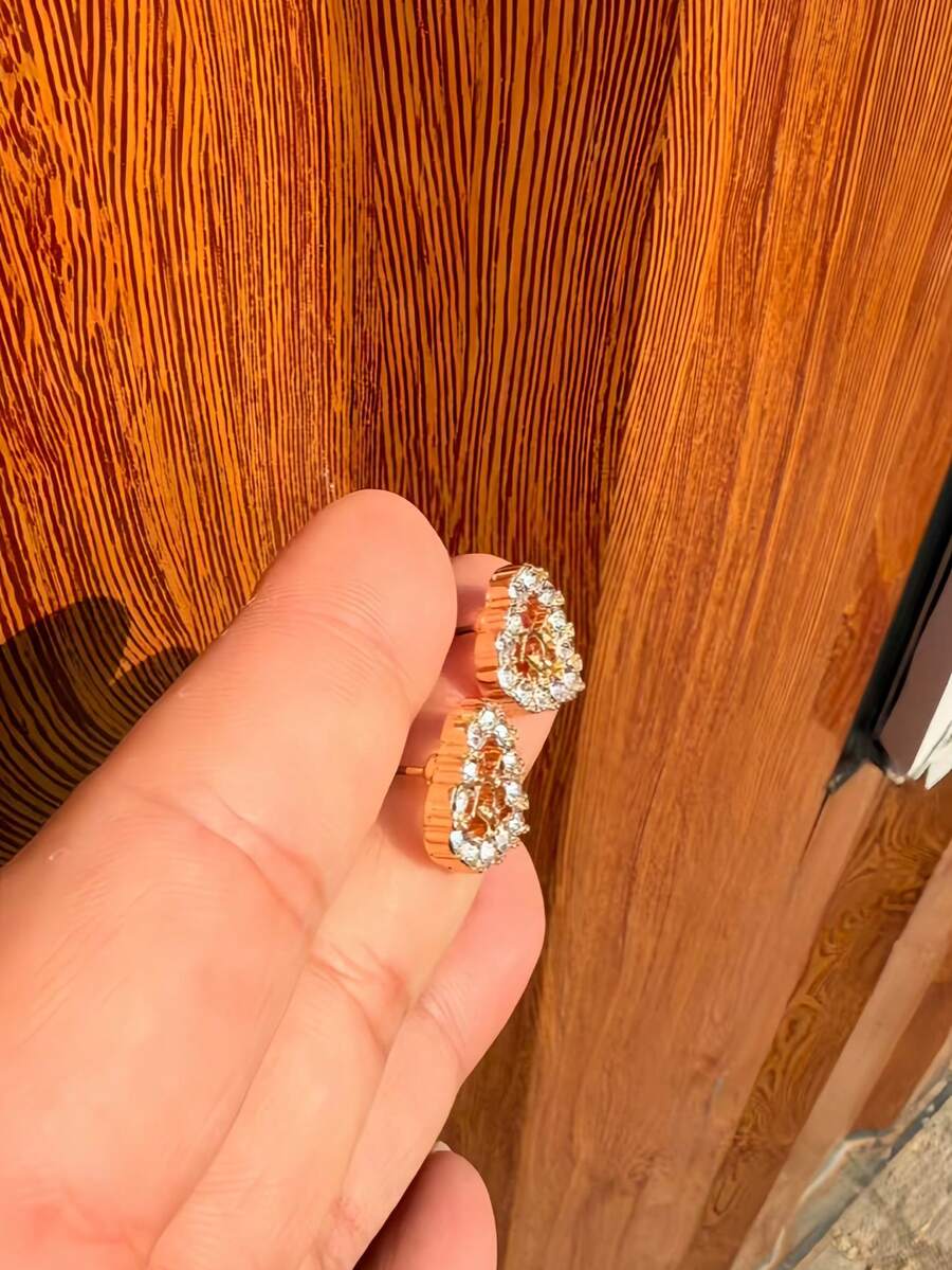 2pcs Full Rhinestone Hollow Heart Shaped Classic Earrings For Women - Gold - View 1